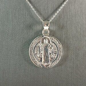 Womens Sterling Silver Religious St Benedict Cross Pendant Necklace 7.5g E7097